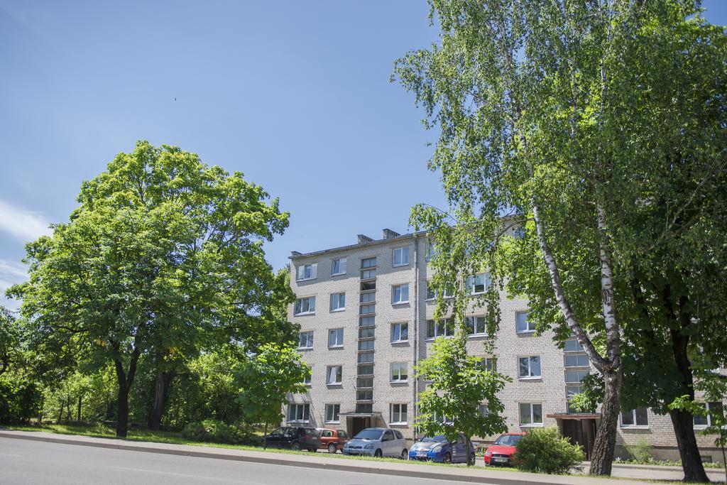 Mini Apartamentai Hotell Anykščiai Exteriör bild